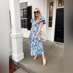 abercrombie & fitch puff sleeve plunge midi dress in blue floral print